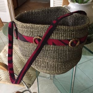 Fun jute carryall